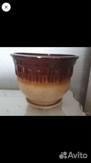 Цветочный горшок фарфоровый напольный