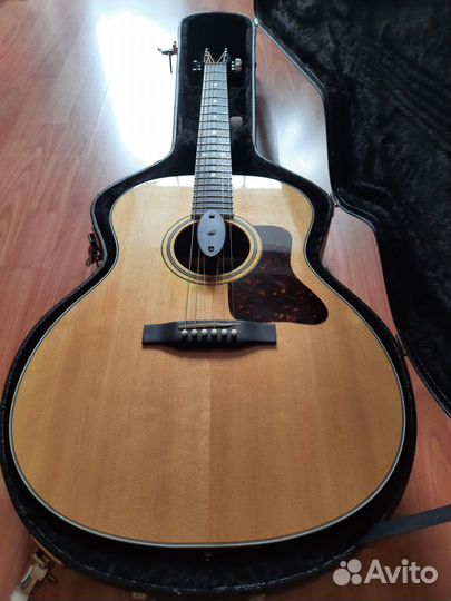 Акустическая гитара Gibson