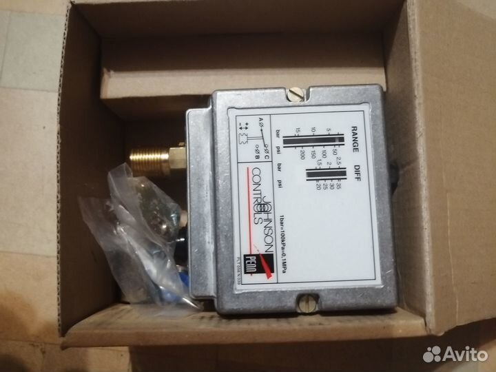Реле давления johnson controls P48AAA-9140