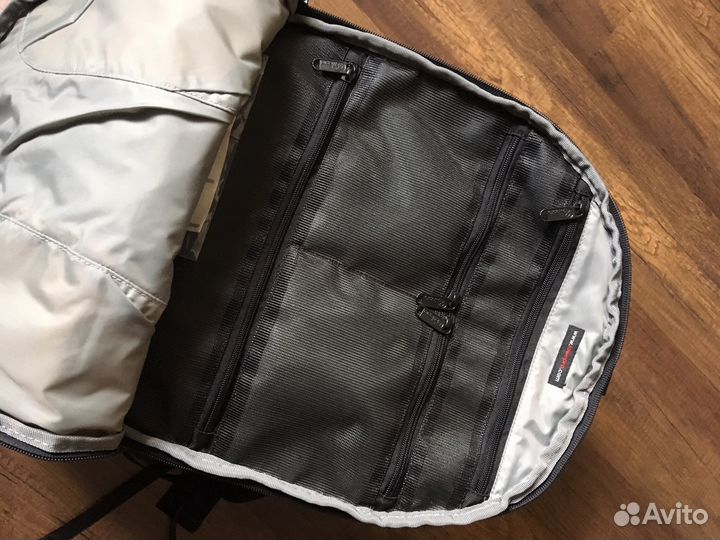 Фоторюкзак LowePro DryZone 200