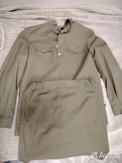 Военная форма для девочки, смотр строевой песни