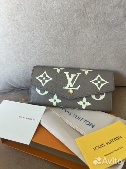 Louis vuitton кошелек