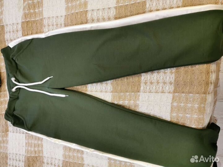 Спортивный костюм женский 46 размера