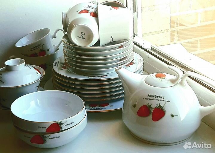 Китайский фарфор CHN&CHN чайный сервиз