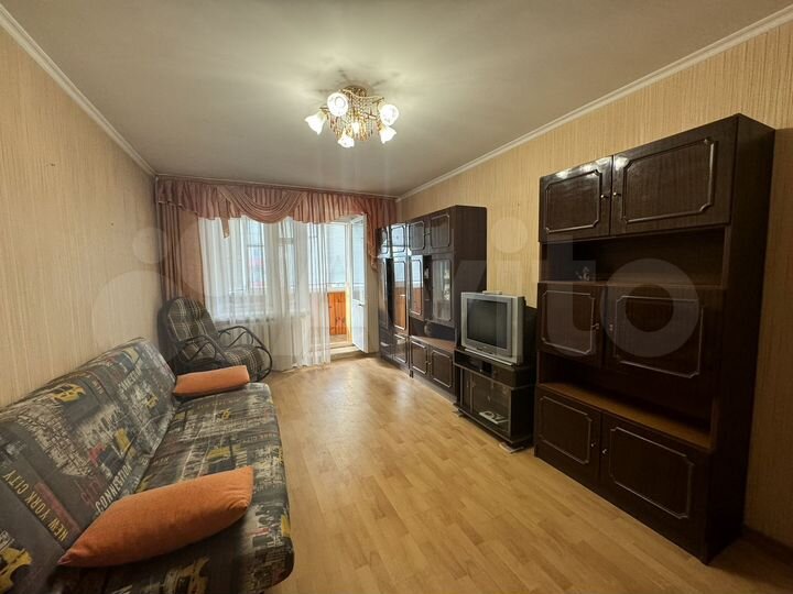 2-к. квартира, 56 м², 2/5 эт.