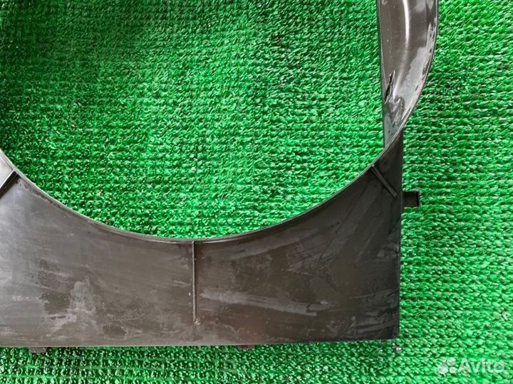 Диффузор радиатора Land Rover Range Rover Sport