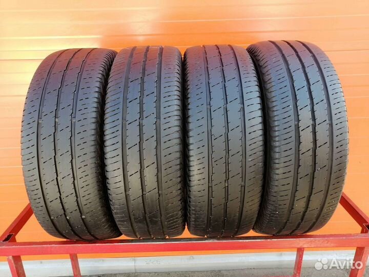 Continental Vanco 2 215/65 R16C 106T