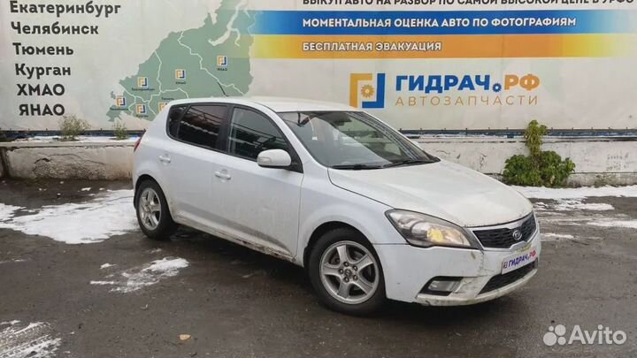 Обшивка стойки передней левой Kia Ceed (ED) 858101H000ED