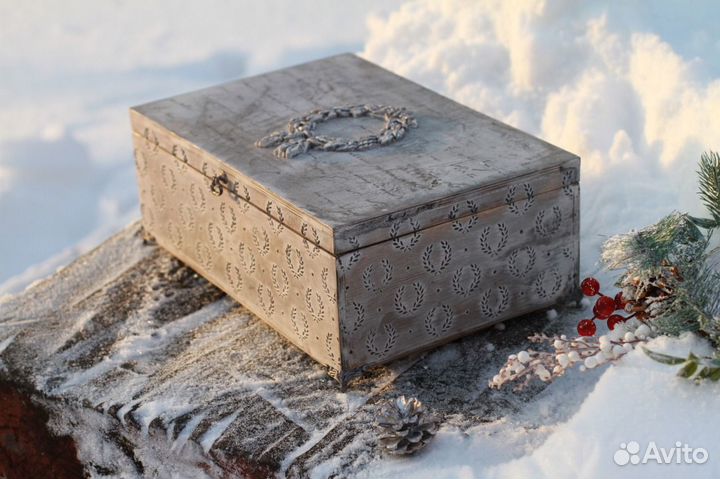 Шкатулка «Война и мир»