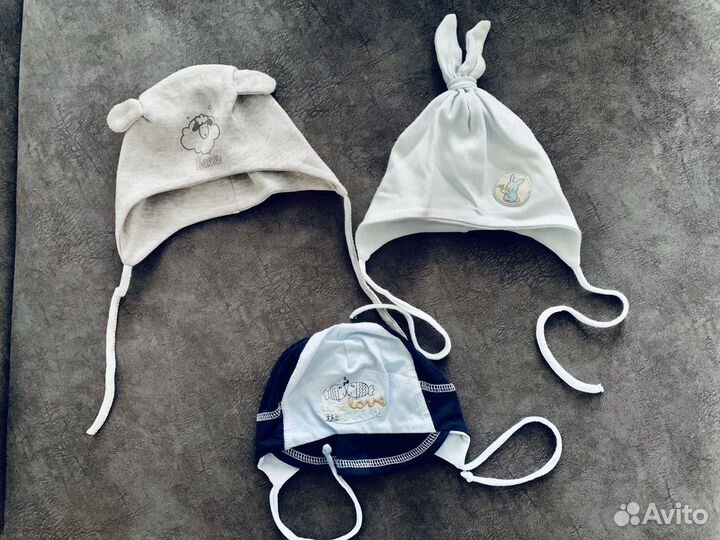 4 Шапочки и хорошая развивающая погремушка