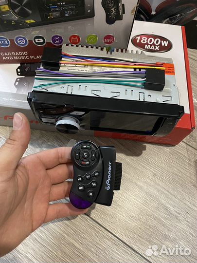 Автомагнитола 1din с экраном новая