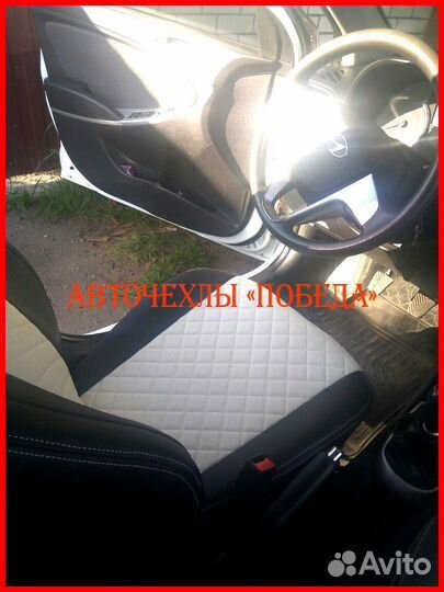 Чехлы Hyundai Solaris 1 Sd из экокожи чёрно-белые