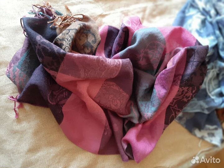 Шарфы и палантины