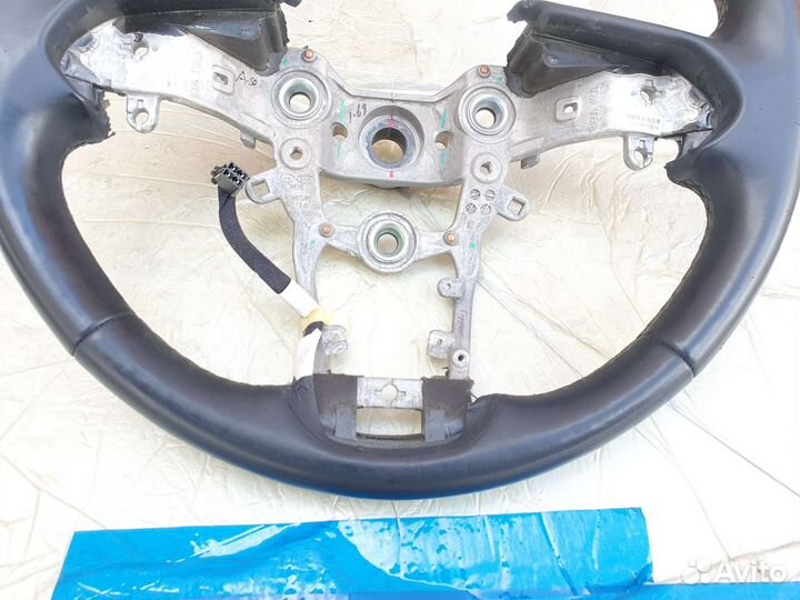 Обод рулевого колеса Hyundai Santa Fe 4 TM