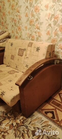Продается диван б/у