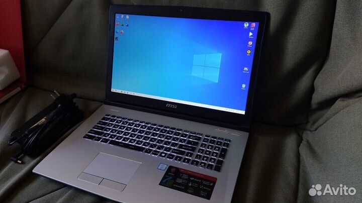 Игровой ноутбук MSI GP72 7RD Leopard (i7, FHD)