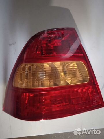 Фонарь задний левый, правый тойота королла 00-06г