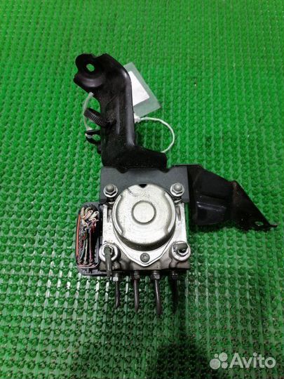 Блок ABS Toyota Alphard ANH10 2AZ-FE 2005