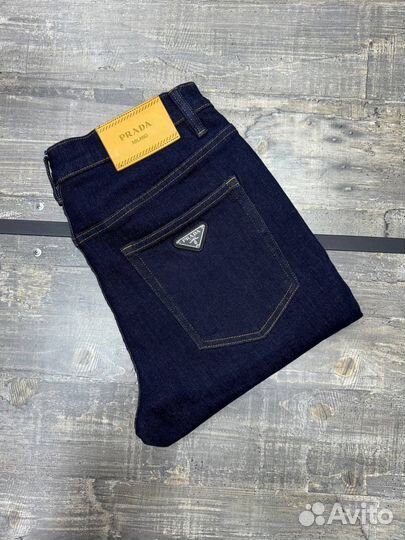 Джинсы prada