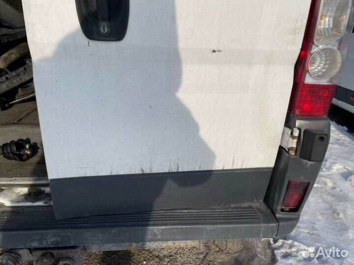 Дверь багажника задняя правая Peugeot Boxer 4H03