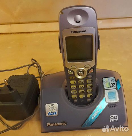 Panasonik KX-ts2362ruw.Радиотел KX-tcd510ruv