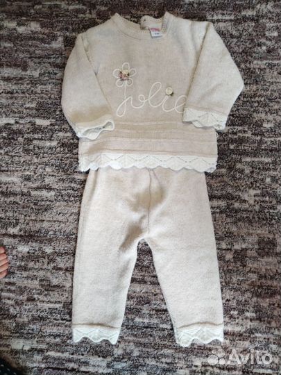 Шерстяной костюмчик на девочку