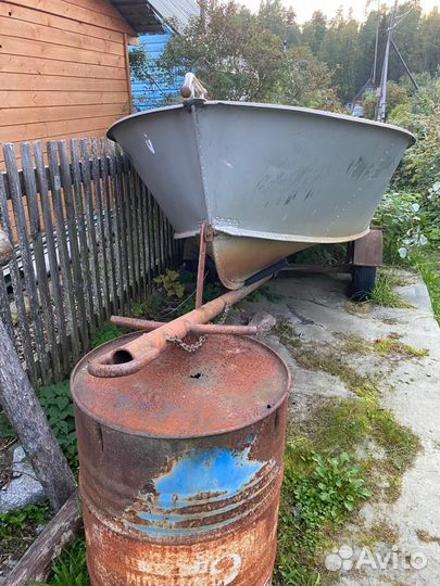 Лодка Прогресс 2М