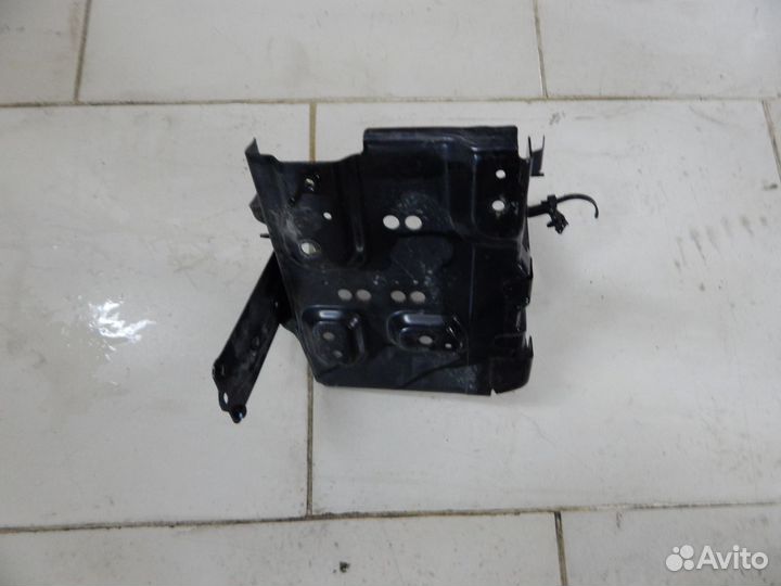 Крепление акб Ниссан Х-Трейл Т31 Nissan X-Trail 31