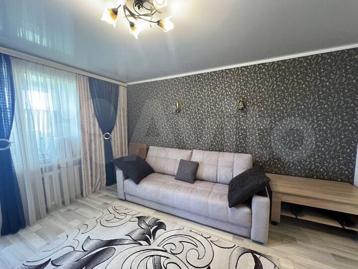 2-к. квартира, 56 м², 6/9 эт.