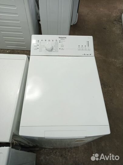 Стиральная машина с вертикальной загрузкой Ariston