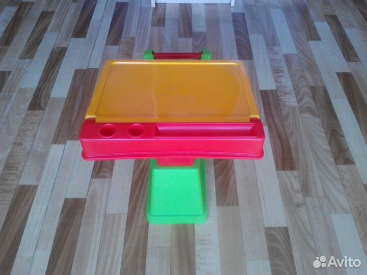 Парта детская для карапуза