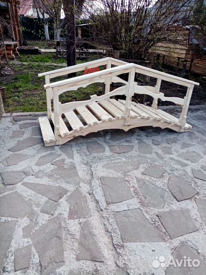 Мостик декоративный