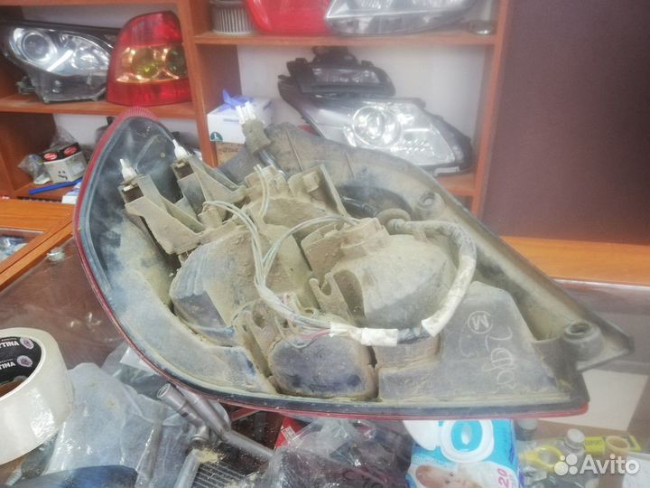 Фонарь задний