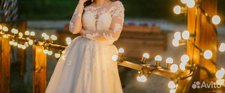 Свадебное платье