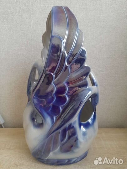 Статуэтка лебеди