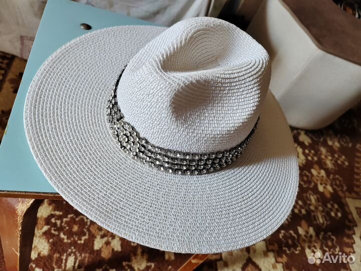 Шляпа женская