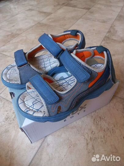 Босоножки детские