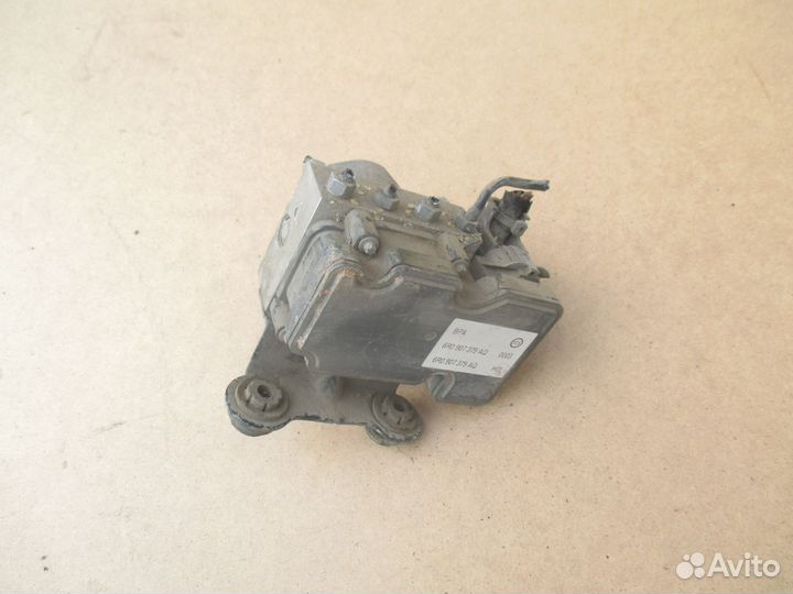 Блок ABS Volkswagen Polo 2011-2020