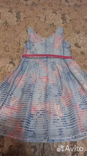 Платье нарядное для девочки р 110
