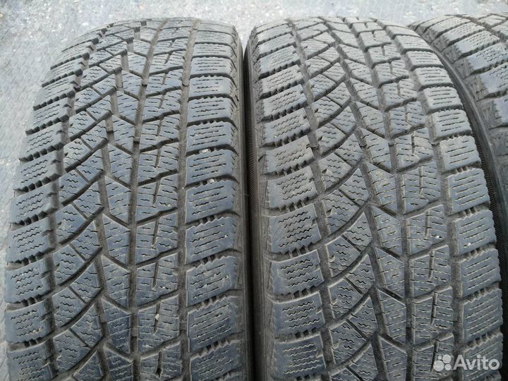 DoubleStar DW02 225/65 R17 102T