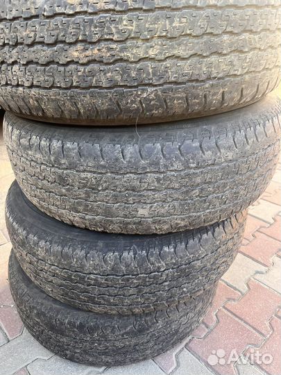 Bridgestone Dueler H/T 265/65 R17 112S