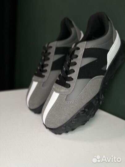 New balance XC72