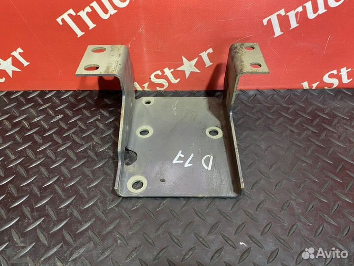 Кронштейн осушителя воздуха Daf XF105