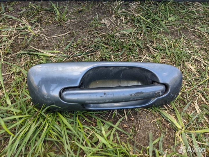 Боковая дверь Dodge caravan /Chrysler