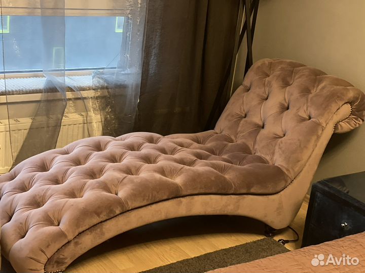 Дизайнерская кушетка