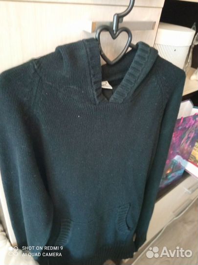 Свитер