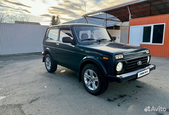 LADA 4x4 (Нива) 1.7 МТ, 2010, 140 000 км