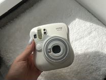 Плёночный фотоаппарат instax mini 25