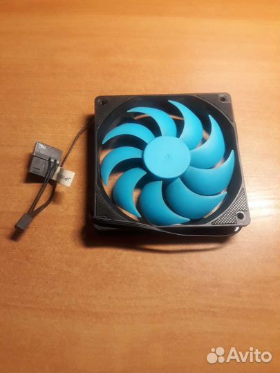 Вентилятор Aerocool Motion 12 Plus