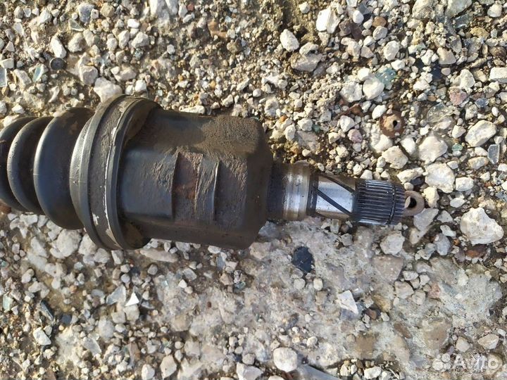 Полуось (привод) передний левый Daewoo Espero